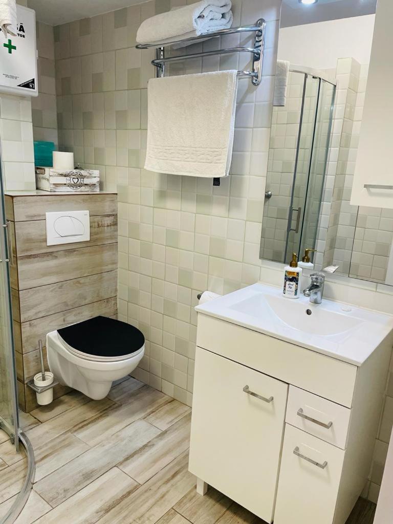 Rohan Studio One Aparthotel Năvodari Kültér fotó