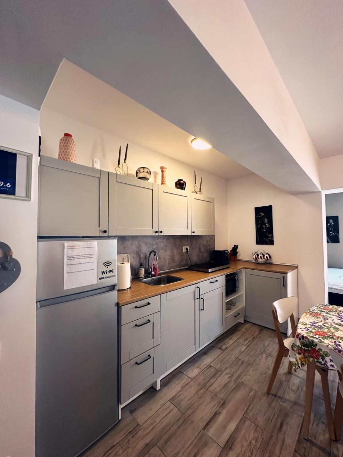 Rohan Studio One Aparthotel Năvodari Kültér fotó